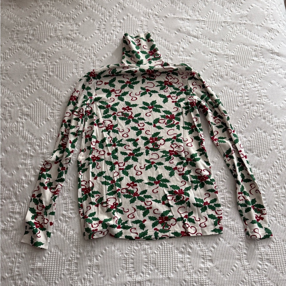 White Stag Green and Red Holiday Turtleneck